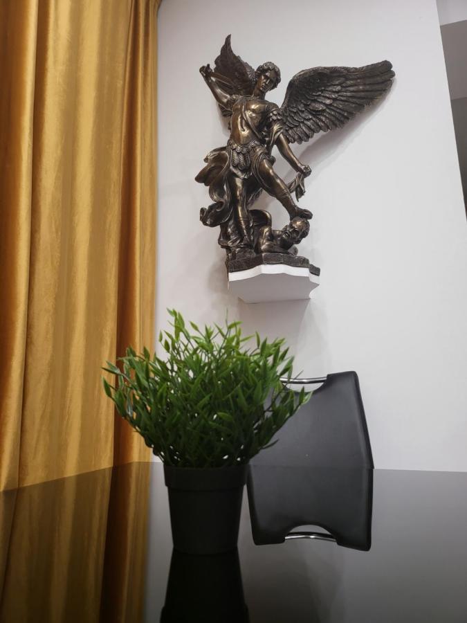 Large Luxury Apartment - Penthouse - Terrace Bucharest Exterior photo